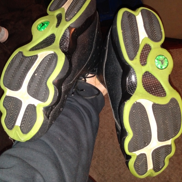 Jordans - Picture 2 of 4